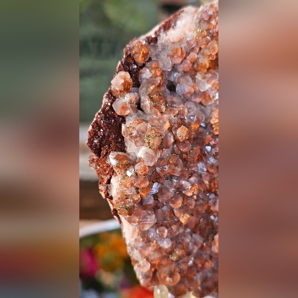 Diamond Red Calcite Specimen 3.8" X 3.0" - Picture 3 of 15